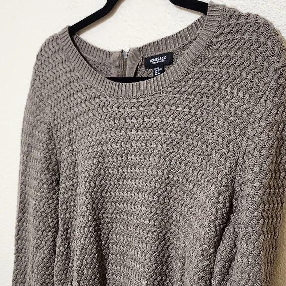Jones New York Brown Crew Neck Sweater - Picture 3 of 10